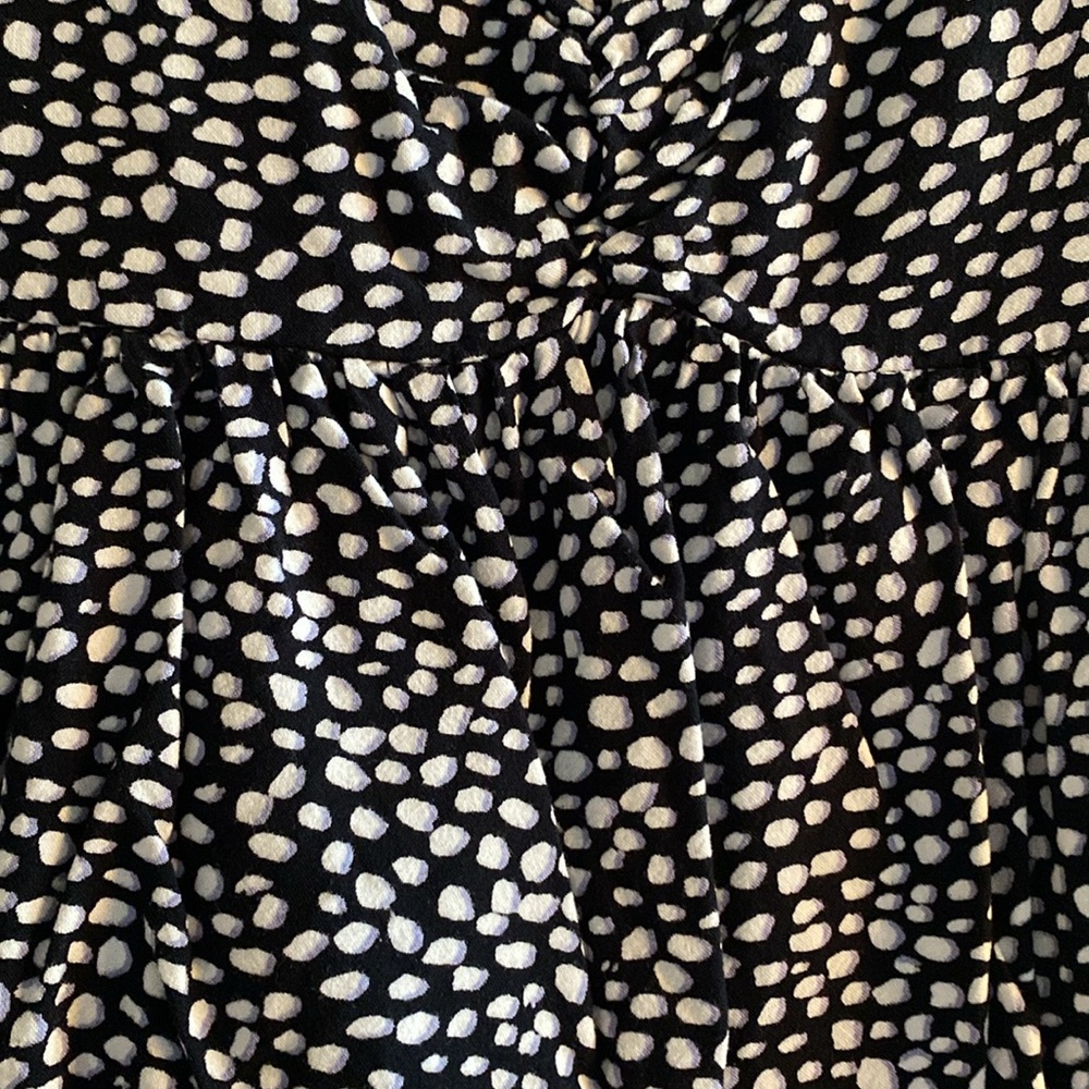 TOP/BLOUSE - Picture 2 of 3